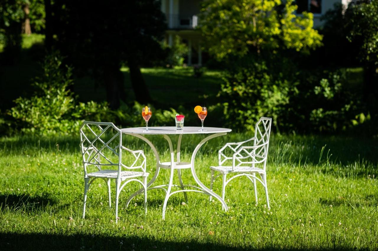 Parkhotel Am Taunus Oberursel Esterno foto