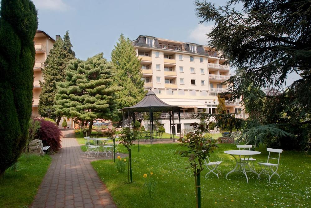 Parkhotel Am Taunus Oberursel Esterno foto